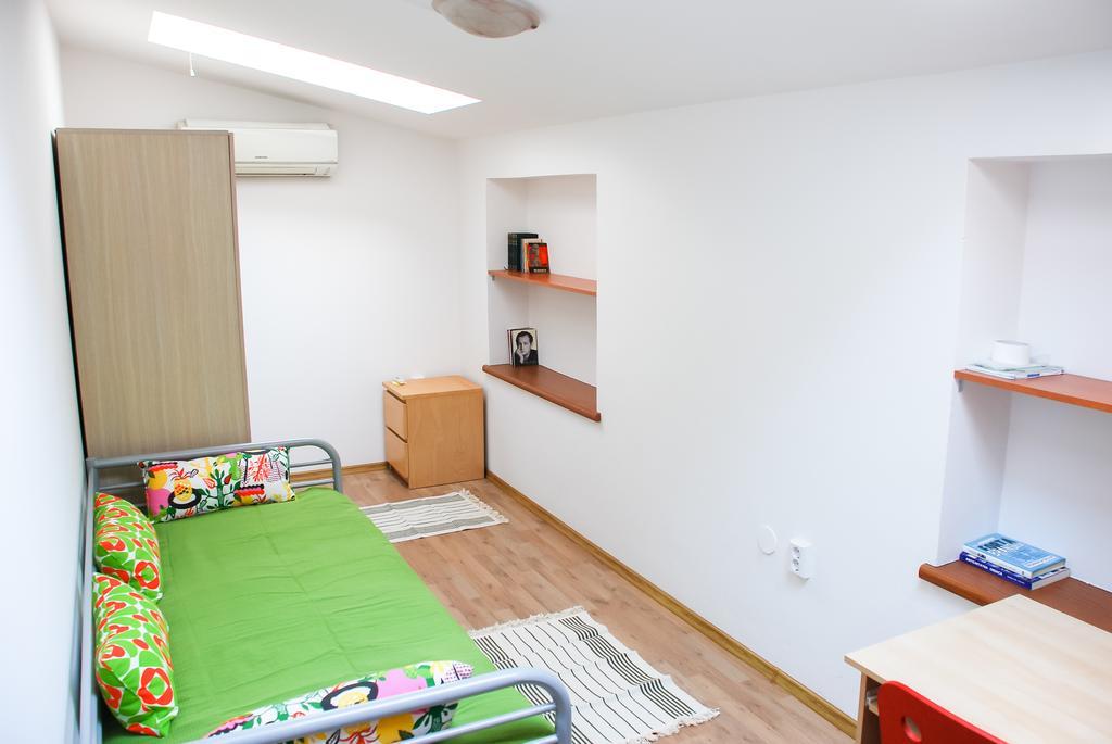 Vatra Accommodation Bukarest Kültér fotó