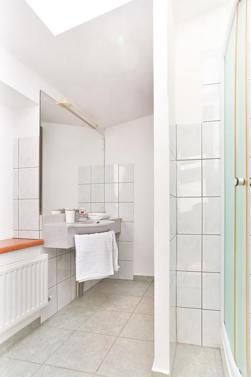 Vatra Accommodation Bukarest Kültér fotó